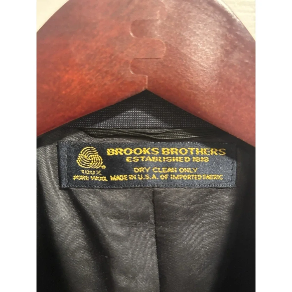 Brooks Brothers 37R Navy Blue Blazer Jacket‎ 2-Button Wool
